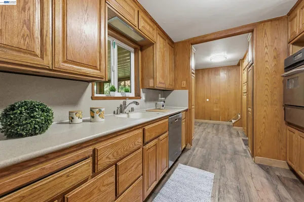 $949,000 | 3586 Somerset Avenue, Castro Valley, CA 94546