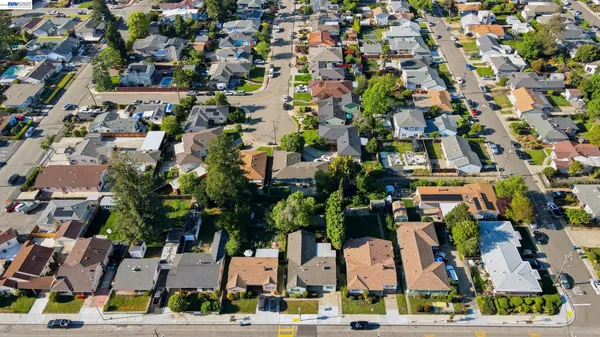 $949,000 | 3586 Somerset Avenue, Castro Valley, CA 94546