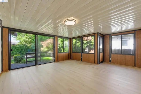 $949,000 | 3586 Somerset Avenue, Castro Valley, CA 94546