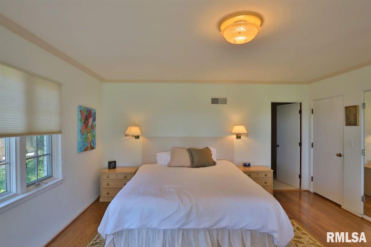426 East High Point Road Peoria, IL 61614 - Photo 18 of 35 Gallery Image 18