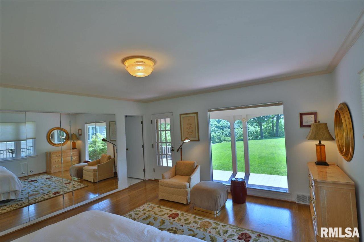 426 East High Point Road Peoria, IL 61614 - Photo 19 of 35 Gallery Image 19