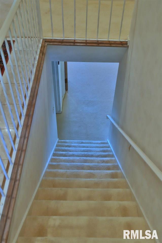 426 East High Point Road Peoria, IL 61614 - Photo 27 of 35 Gallery Image 27