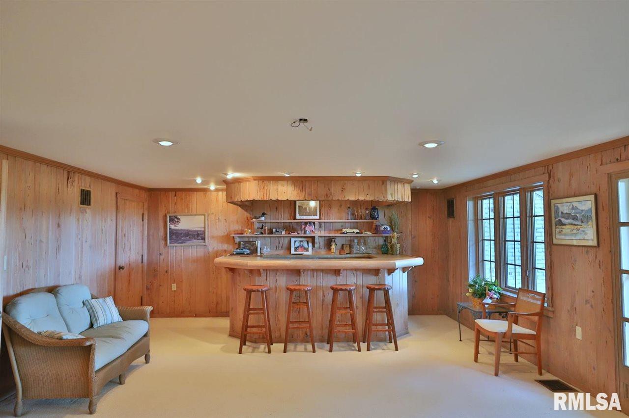426 East High Point Road Peoria, IL 61614 - Photo 28 of 35 Gallery Image 28