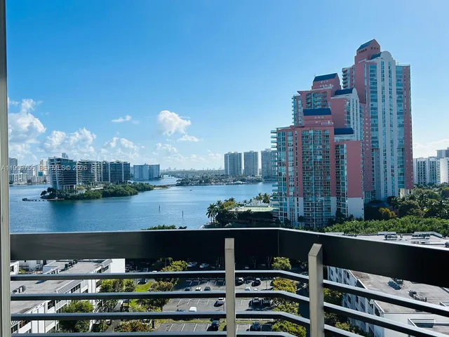 $2,950 | 3400 Northeast 192 Street, Unit 1502, Aventura, FL 33180