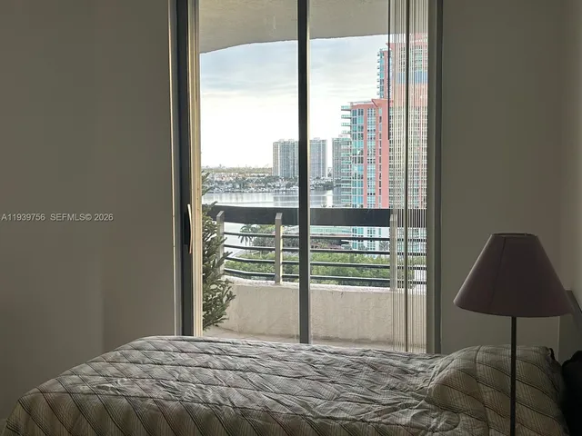 $2,850 | 3400 Northeast 192 Street, Unit 1502, Aventura, FL 33180