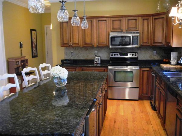 16 Sterling Road Needham, MA 02492 - Photo 3 of 15 Gallery Image 3
