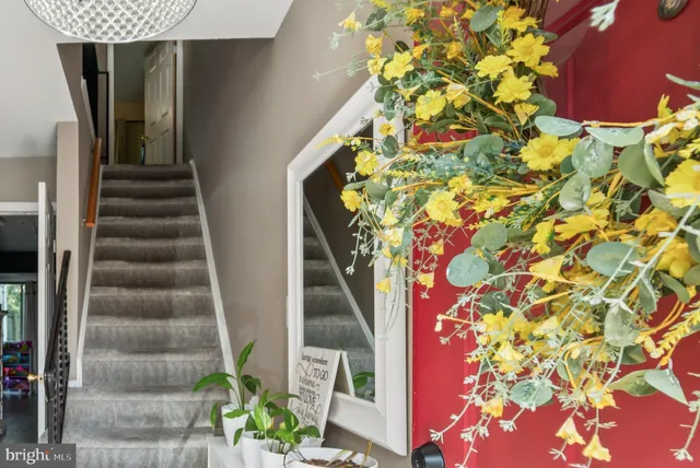 $200,000 | 124 Via Cascata Drive, Clementon, NJ 08021