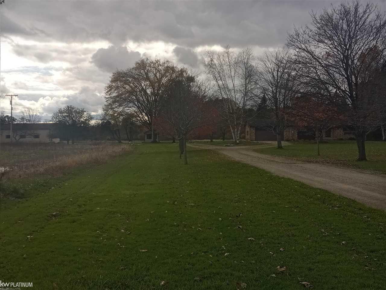 9757 Rynn Road Avoca, MI 48006 - Photo 4 of 66