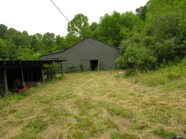 42 Johnson Heights Road West Hamlin, WV 25571 - Photo 15 of 32 Gallery Image 15