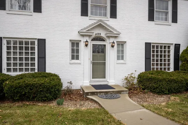 $570,000 | 22 South Garfield Avenue, Janesville, WI 53545