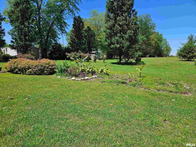 $209,900 | 550 South Vienna Road, Olmsted, IL 62970