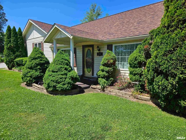 $209,900 | 550 South Vienna Road, Olmsted, IL 62970