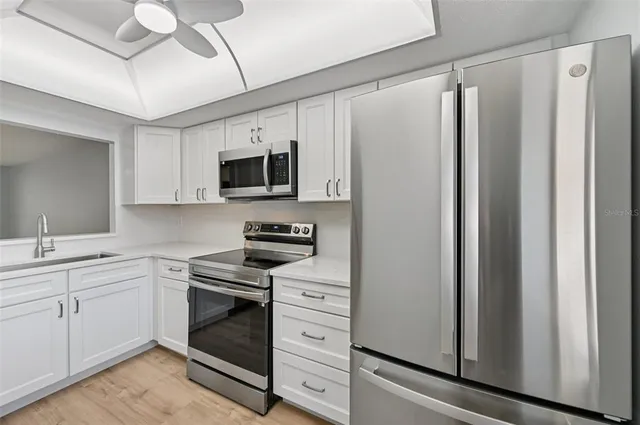 $219,900 | 744 Avenida Estancias, Unit 142, Venice, FL 34292