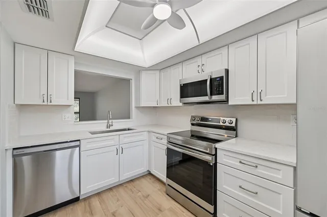 $219,900 | 744 Avenida Estancias, Unit 142, Venice, FL 34292