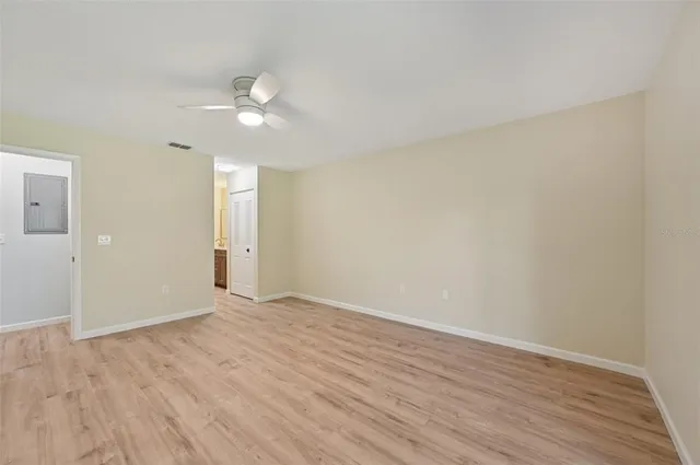 $219,900 | 744 Avenida Estancias, Unit 142, Venice, FL 34292