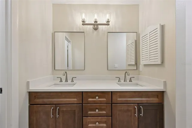 $219,900 | 744 Avenida Estancias, Unit 142, Venice, FL 34292