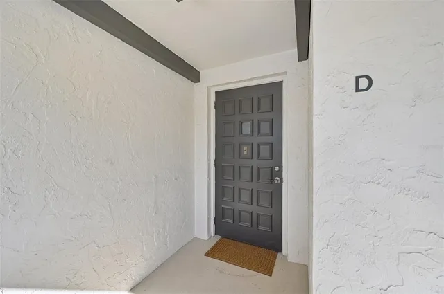 $219,900 | 744 Avenida Estancias, Unit 142, Venice, FL 34292