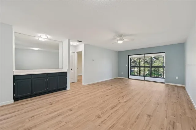 $219,900 | 744 Avenida Estancias, Unit 142, Venice, FL 34292