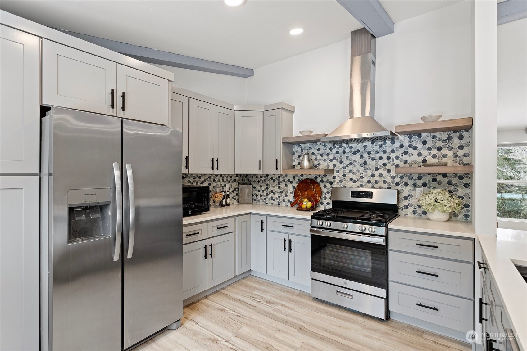 15521 Southeast 176th Street Renton, WA 98058 - Photo 13 of 28 Gallery Image 13