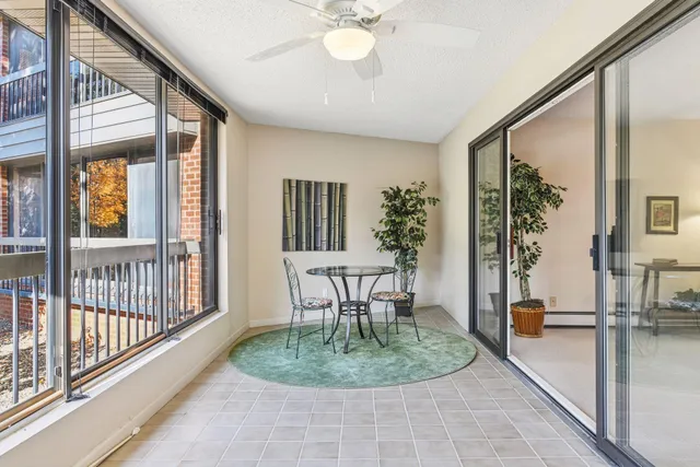 $425,000 | 7250 Lewis Ridge Parkway, Unit 102, Edina, MN 55439