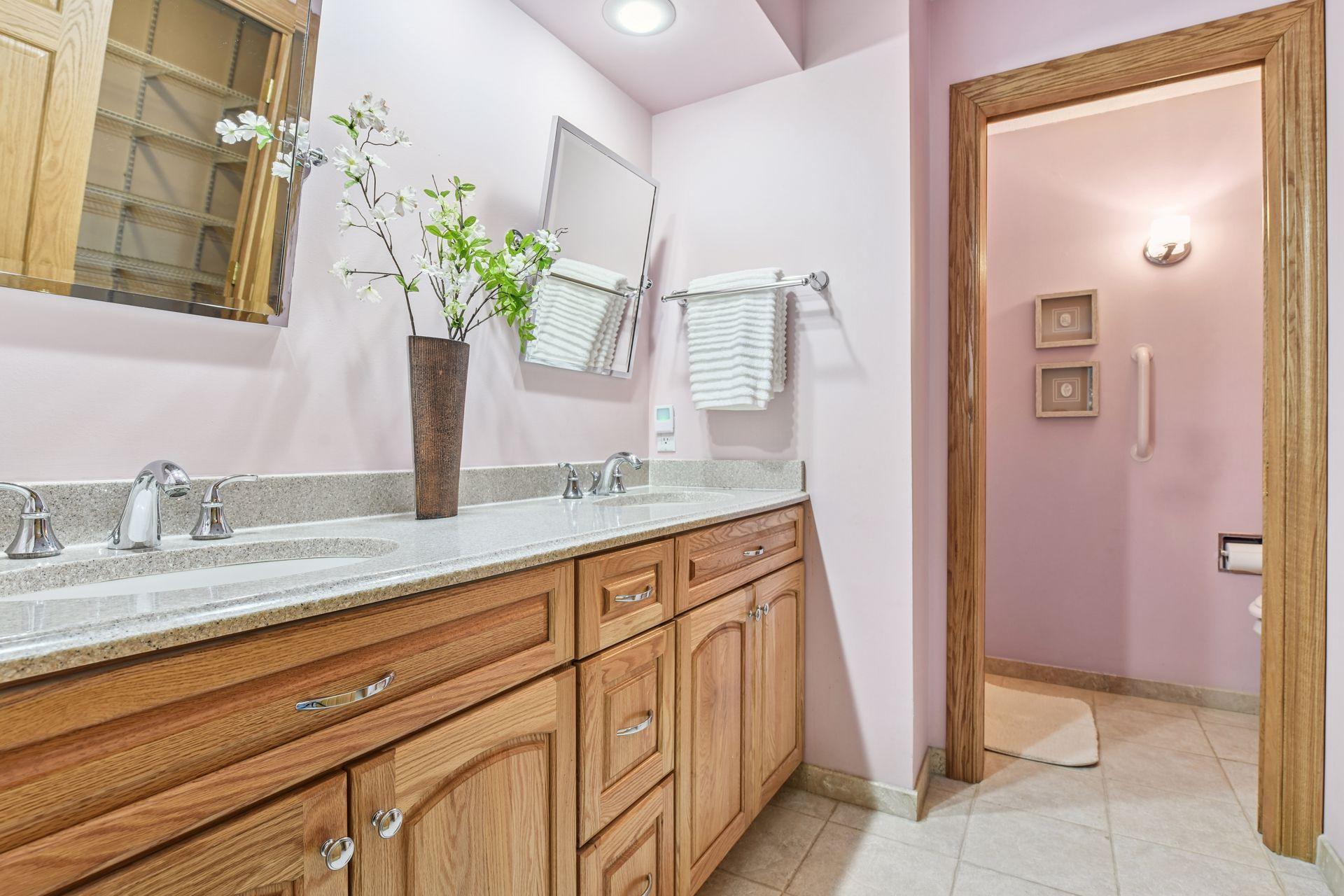 7250 Lewis Ridge Parkway, Unit 102 Edina, MN 55439 - Photo 22 of 69