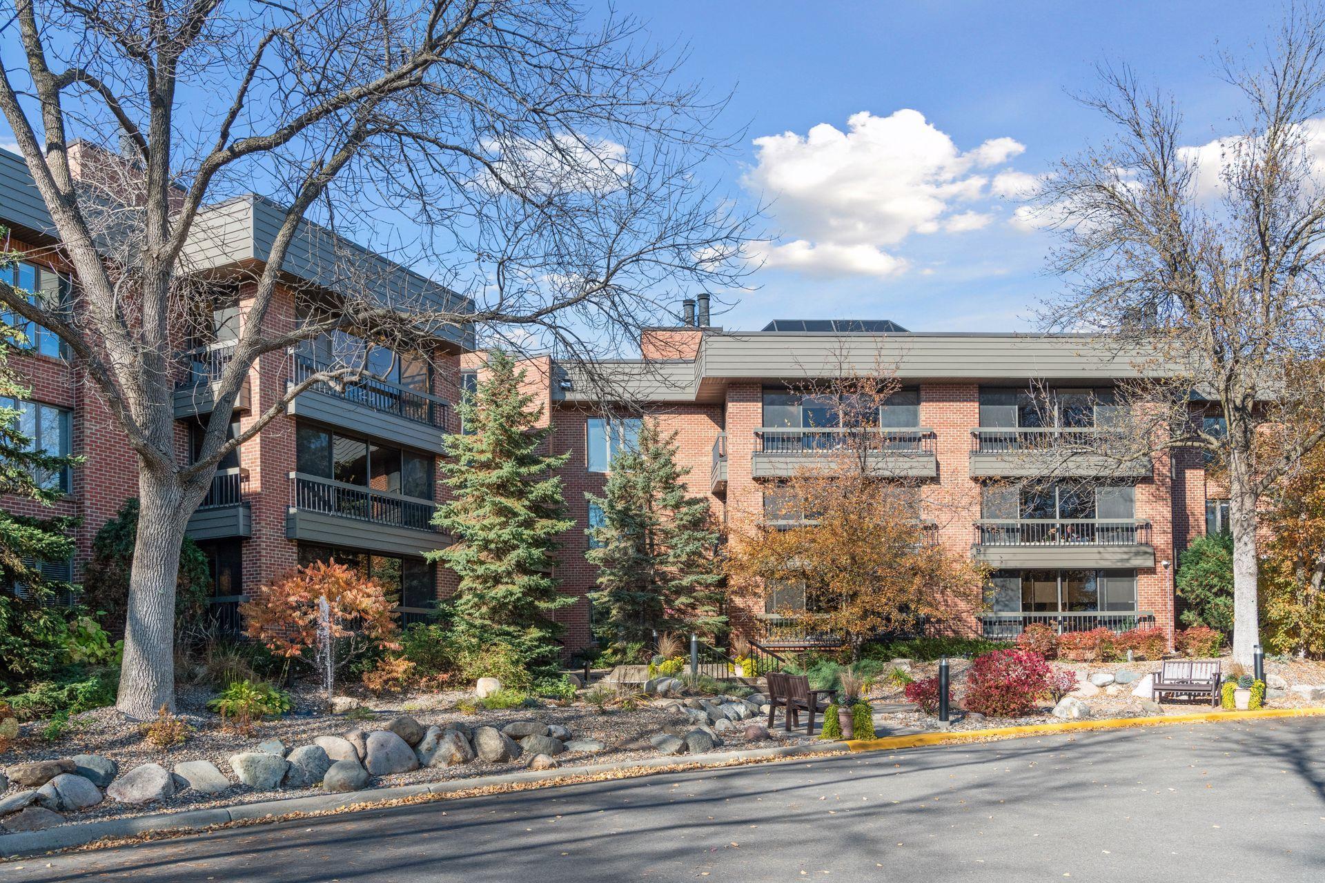 7250 Lewis Ridge Parkway, Unit 102 Edina, MN 55439 - Photo 50 of 69