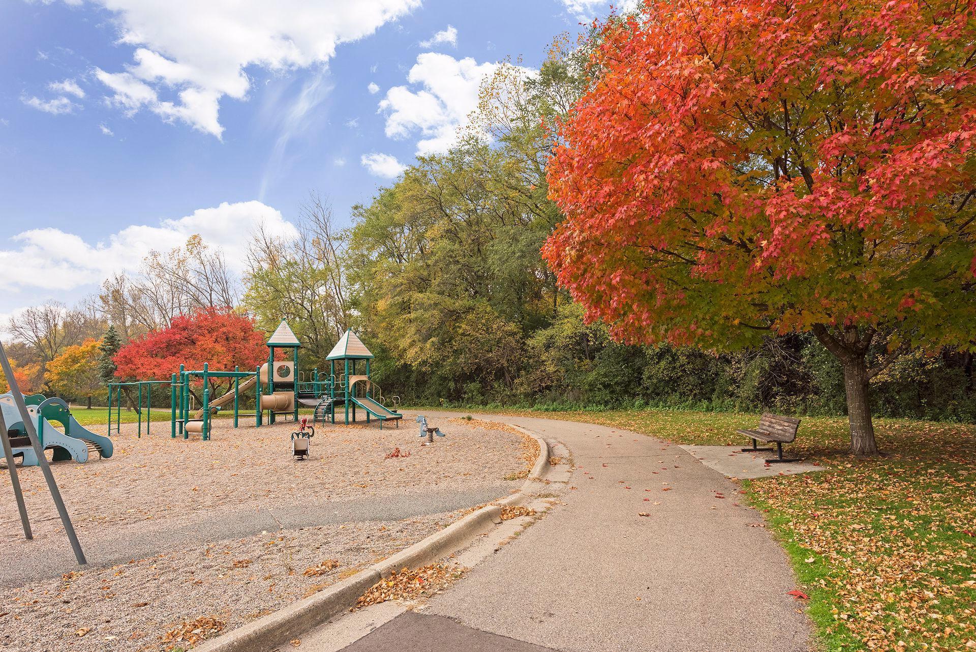 7250 Lewis Ridge Parkway, Unit 102 Edina, MN 55439 - Photo 58 of 69