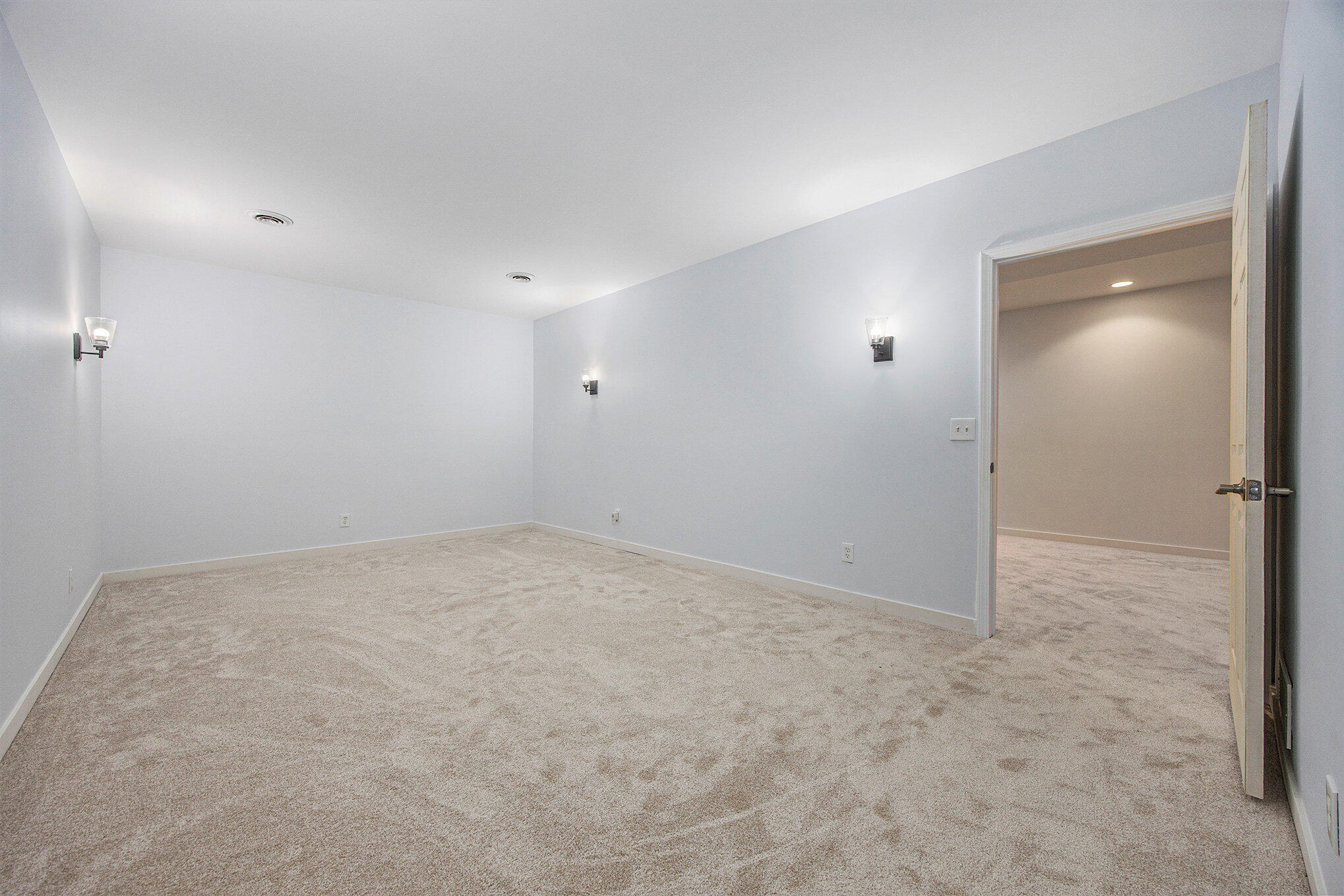 7801 Cascade Road Southeast Grand Rapids, MI 49546 - Photo 24 of 33 021_7801_cascade-40