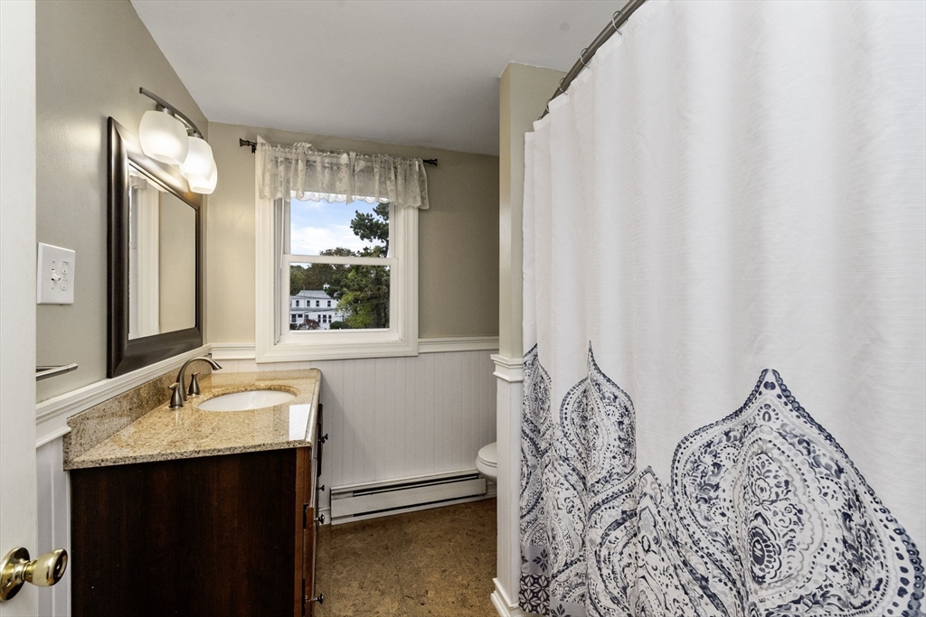 102 Sea Street Dennis, MA 02639 - Photo 15 of 36