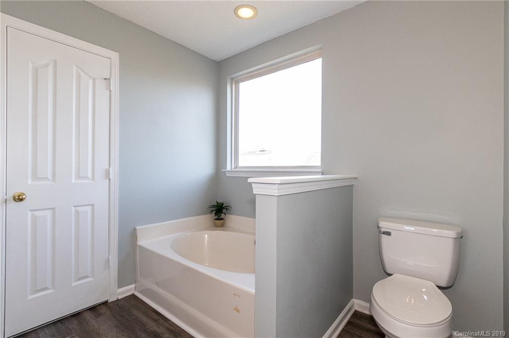 2221 Meadecroft Road Charlotte, NC 28214 - Photo 29 of 40 Gallery Image 29