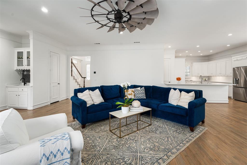 5709 Ridgehaven Drive Plano, TX 75093 - Photo 7 of 39