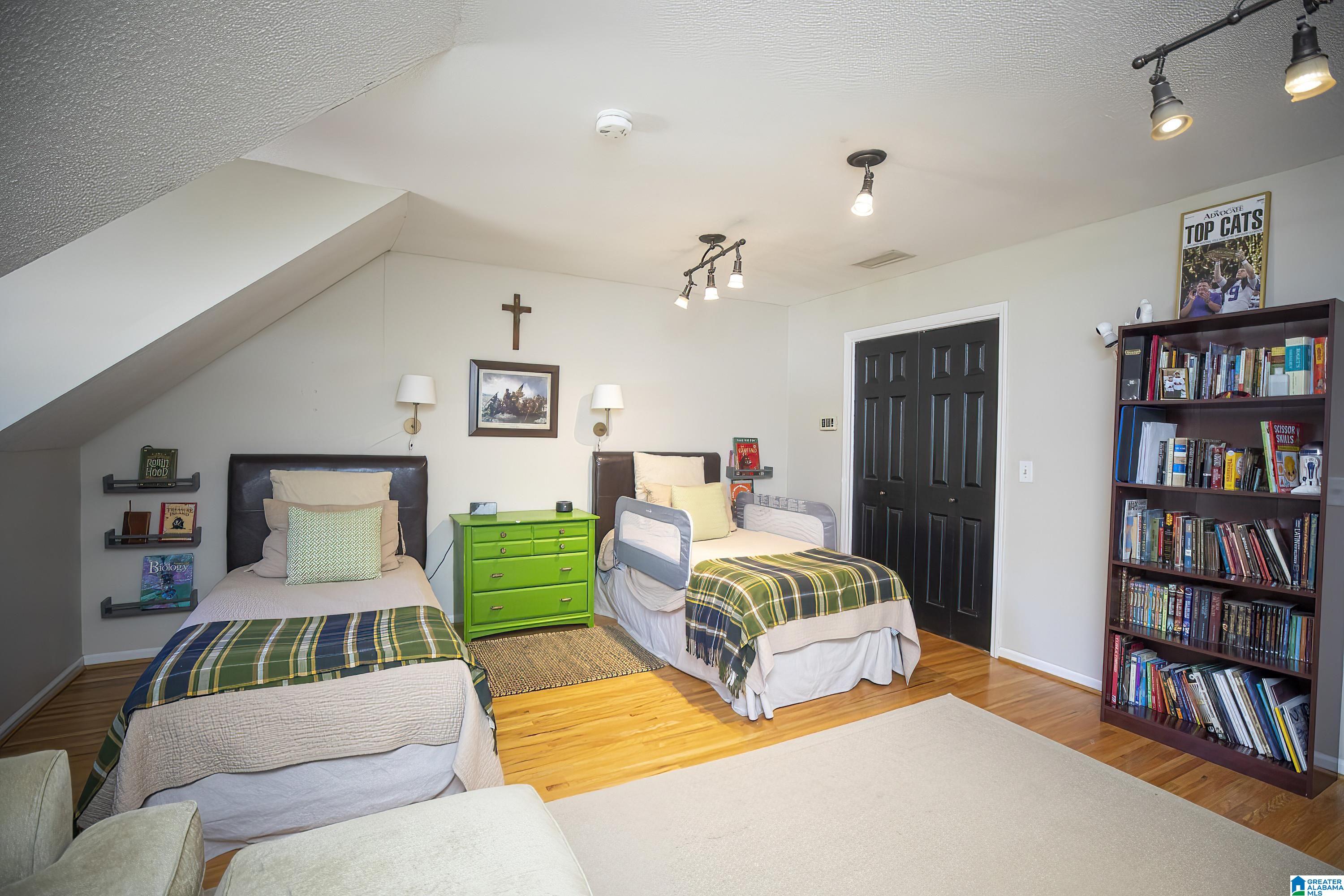 1517 Wellington View Road Birmingham, AL 35209 - Photo 28 of 55