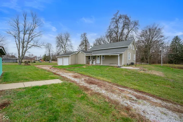 $284,900 | 10021 North State Road 9, Hope, IN 47246