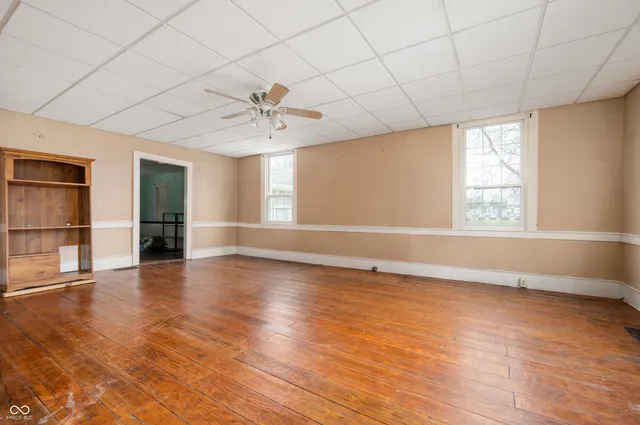 $284,900 | 10021 North State Road 9, Hope, IN 47246