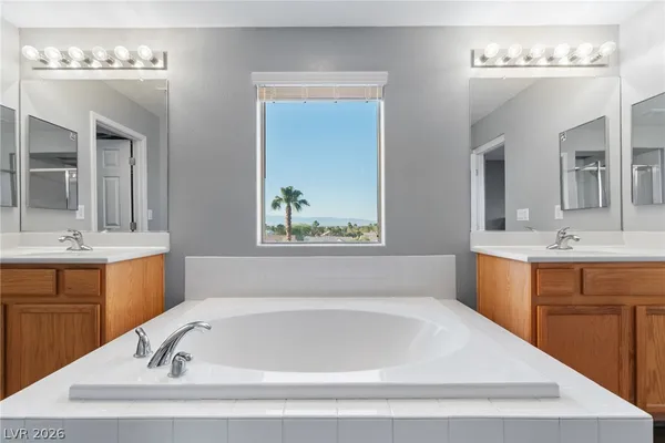 $630,000 | 1240 Sonatina Drive, Henderson, NV 89052