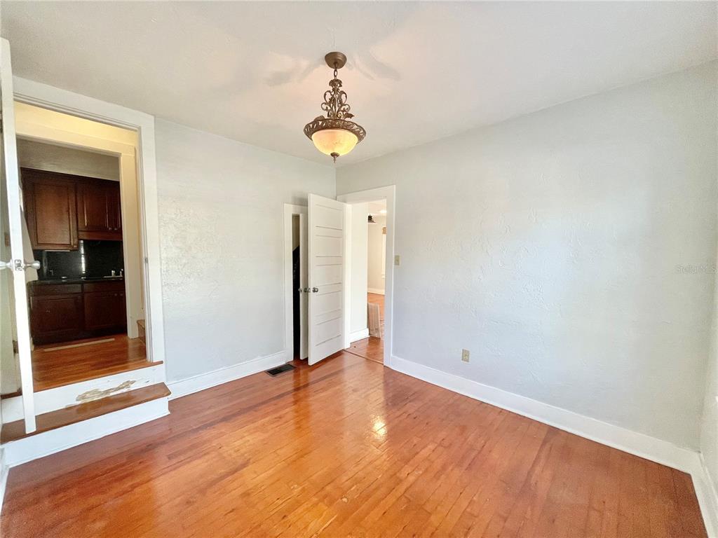 1035 Northeast 3rd Avenue Gainesville, FL 32601 - Photo 15 of 69