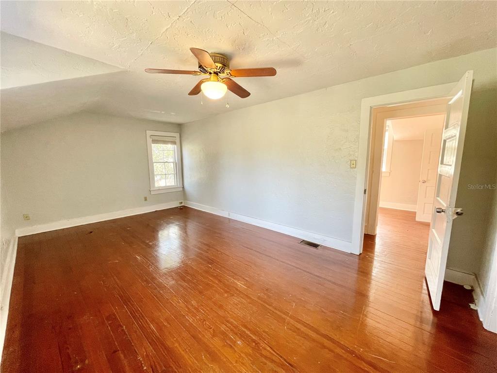 1035 Northeast 3rd Avenue Gainesville, FL 32601 - Photo 30 of 69