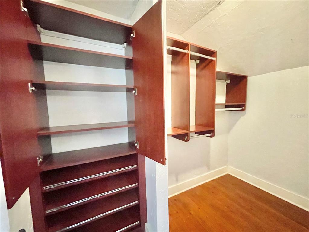 1035 Northeast 3rd Avenue Gainesville, FL 32601 - Photo 33 of 69