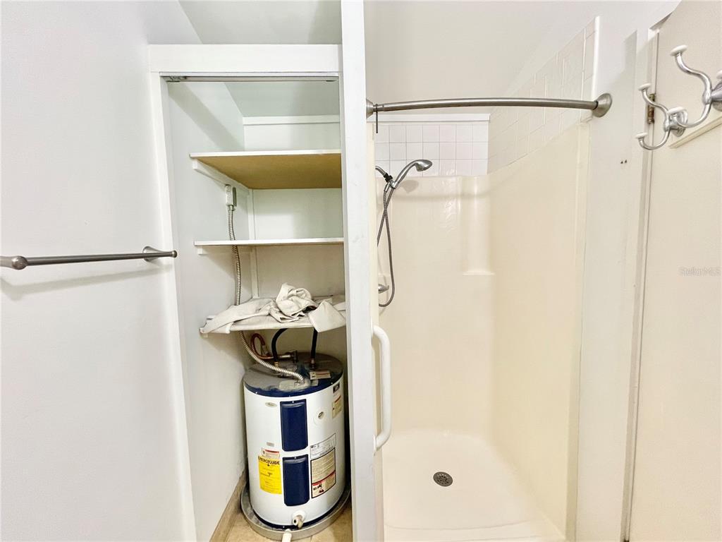 1035 Northeast 3rd Avenue Gainesville, FL 32601 - Photo 64 of 69