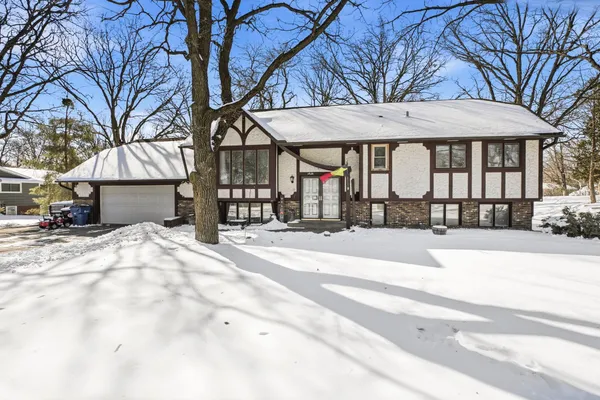 $284,900 | 1726 Woodland Road, St. Cloud, MN 56304