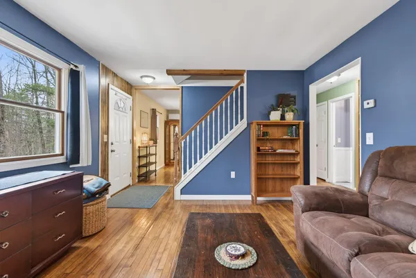 $360,000 | 33 Old Ferry Road, Wiscasset, ME 04578