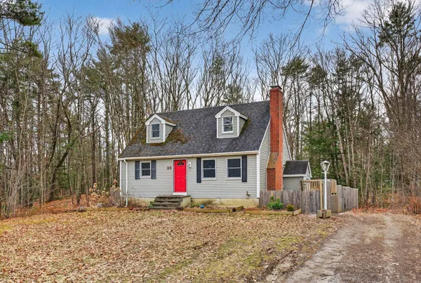 $360,000 | 33 Old Ferry Road, Wiscasset, ME 04578