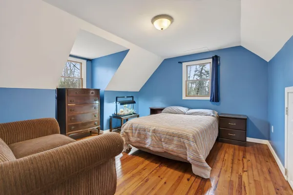 $360,000 | 33 Old Ferry Road, Wiscasset, ME 04578