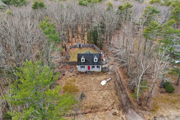 $360,000 | 33 Old Ferry Road, Wiscasset, ME 04578