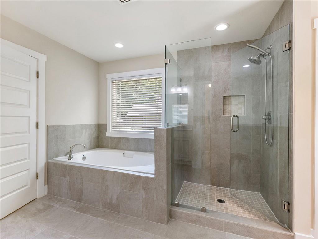 6351 Blackjack Road Flowery Branch, GA 30542 - Photo 23 of 47