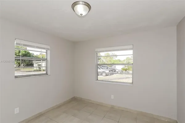 $3,075 | 18931 Northwest 33rd Place, Miami Gardens, FL 33056