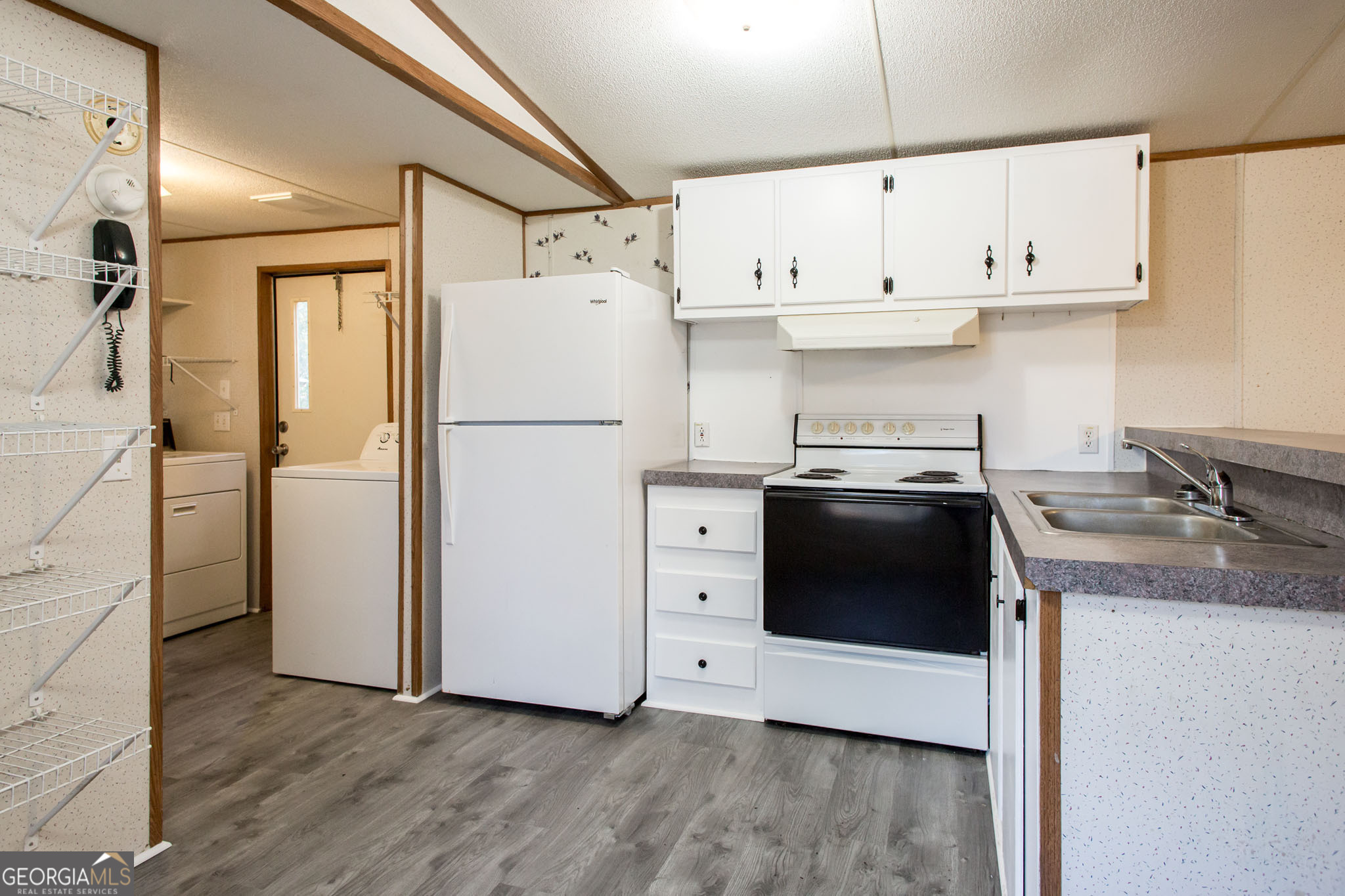 6005 Chancey Road Patterson, GA 31557 - Photo 9 of 22