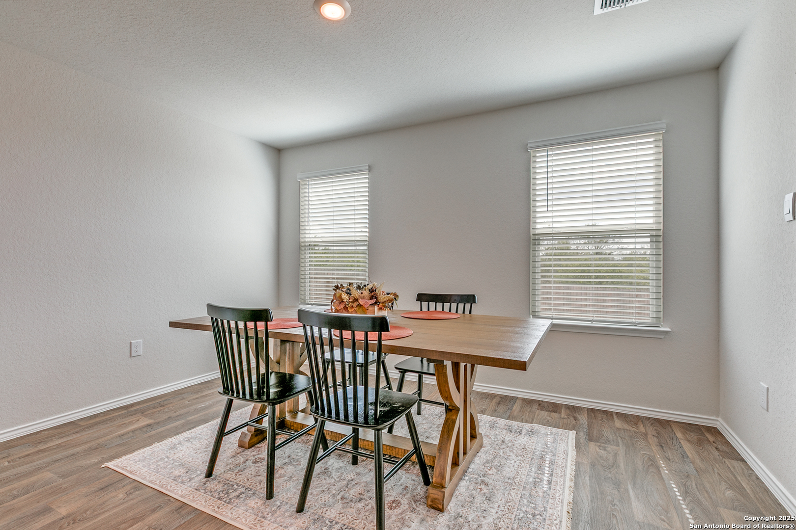 11626 Lavendale Spur San Antonio, TX 78245 - Photo 9 of 25