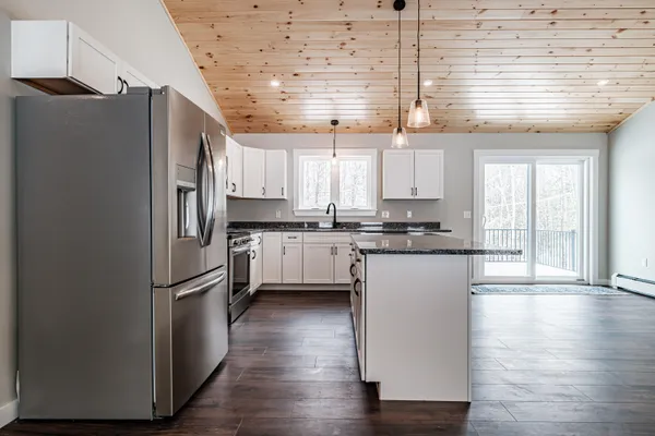 $549,000 | 35 Farms Edge, Bridgton, ME 04009