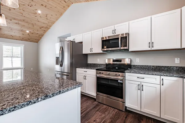 $549,000 | 35 Farms Edge, Bridgton, ME 04009